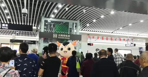 华启地铁车载PIS统型平台助力郑州14号线开通试运营